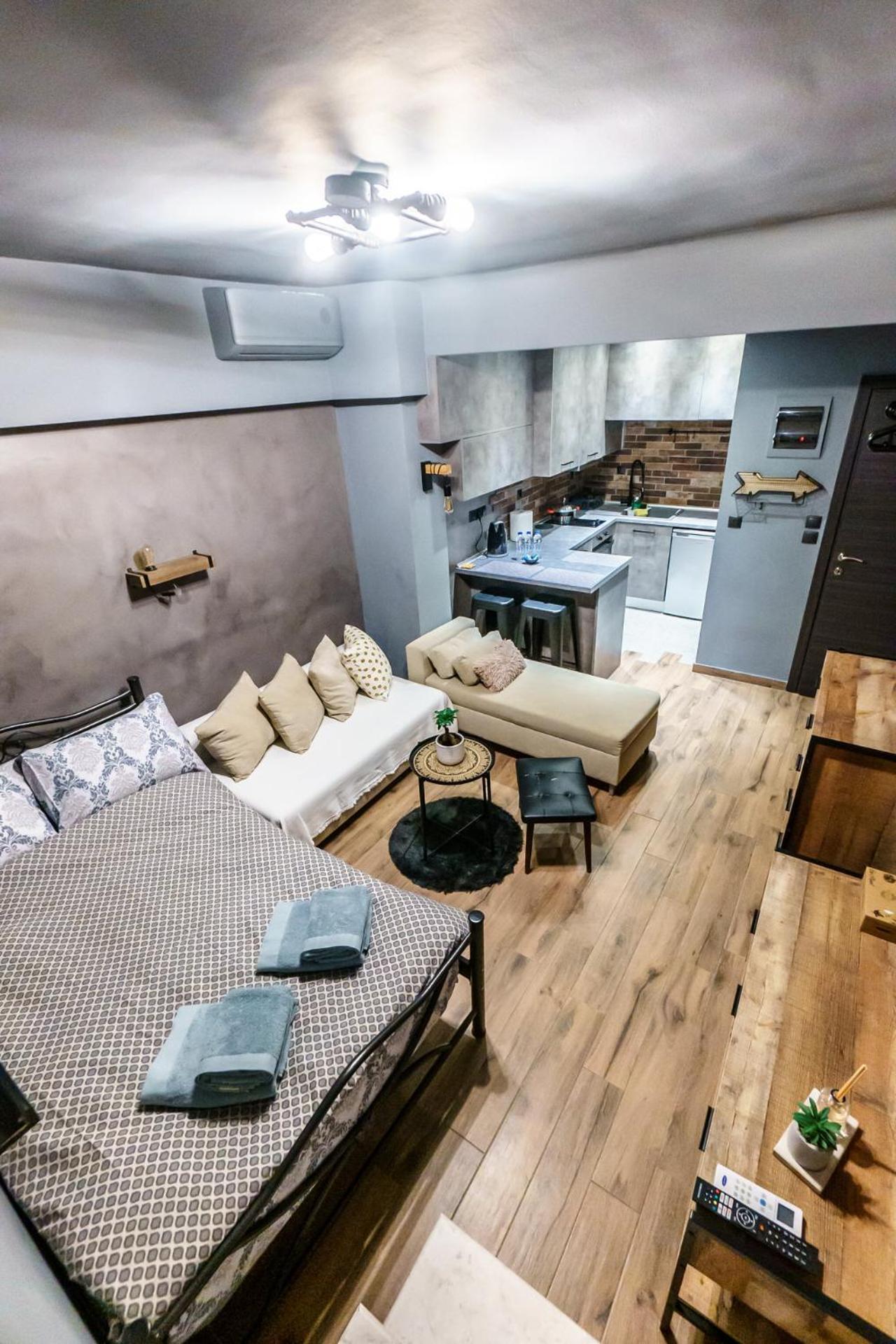 Happiness Studio With Terrace. Thessaloníki Ngoại thất bức ảnh